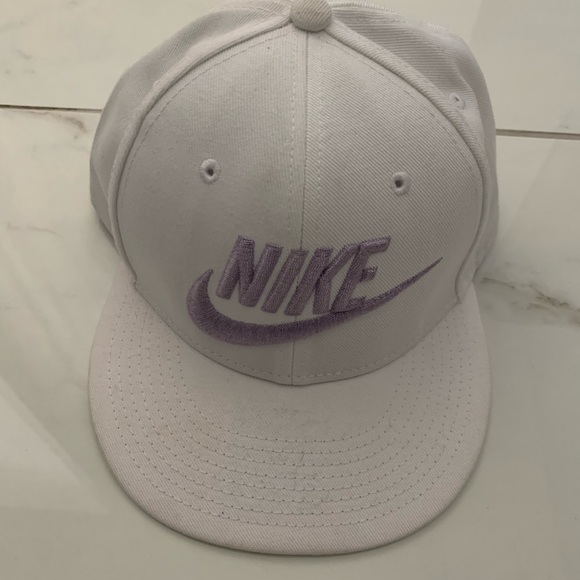 nike golf snapback